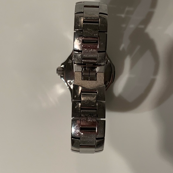 Designer Luxury Watch - Picture 2 of 8
